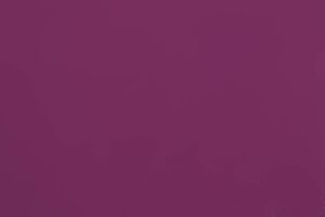 Алюмінієва композитна панель 4-04 Albond® 7000 / SOLID / RAL 4008 Signal Violet