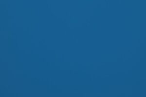 Алюмінієва композитна панель 4-04 Albond® 7000 / SOLID / RAL 5015 Sky Blue