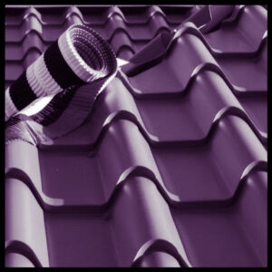 Металочерепиця Ruukki Armorium ⁇ RR 779 БАКЛАЖАН ⁇ Rough Polimatt ⁇ ( 1015 мм*1039 мм )