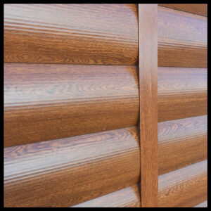 Металевий сайдинг 370 мм блок-хаус золотий дуб